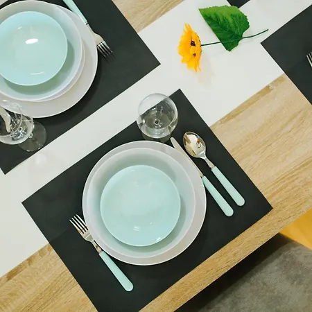 公寓 Sunflower 松博尔