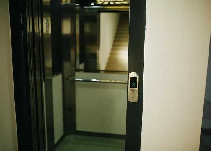 شقة Sunflower سومبور